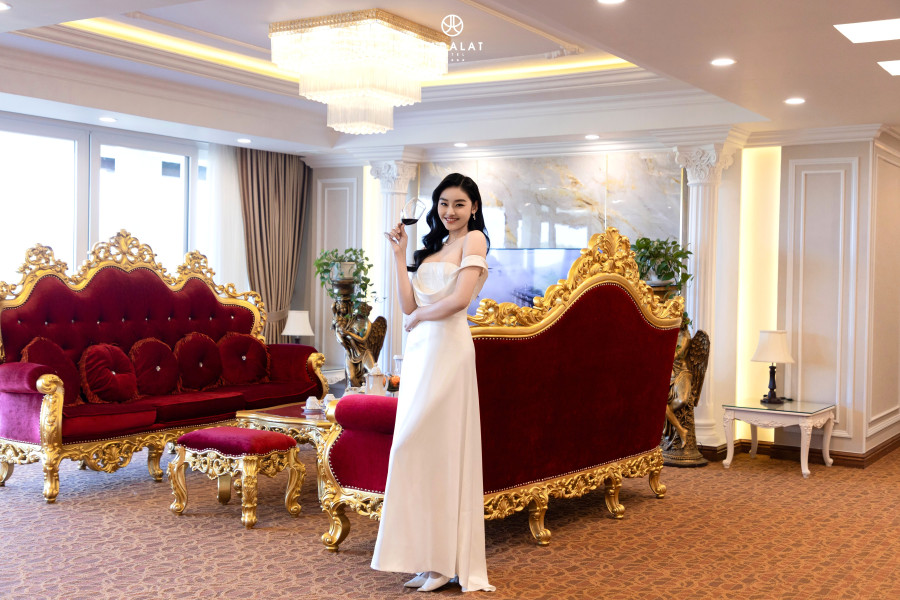 PRESIDENT SUITE
