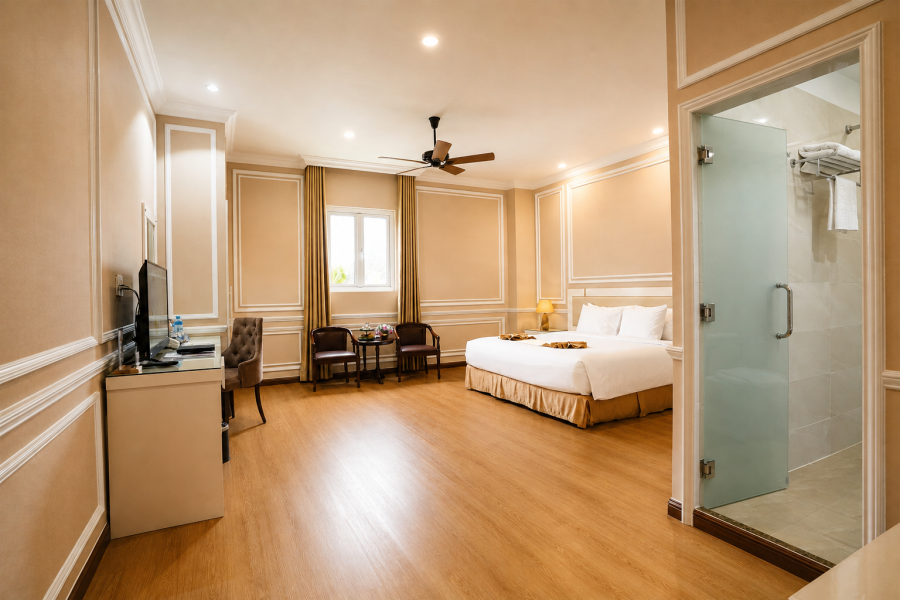SUPERIOR ROOM