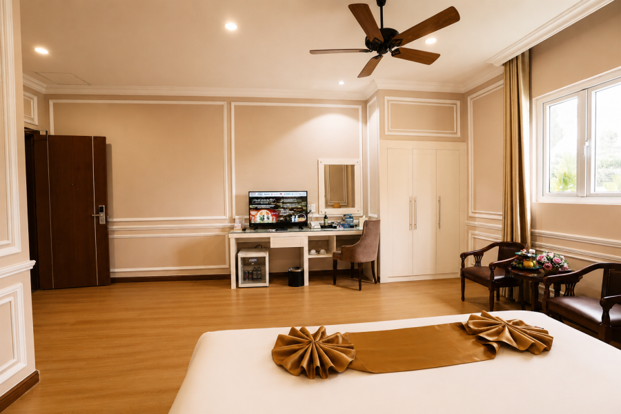 SUPERIOR ROOM