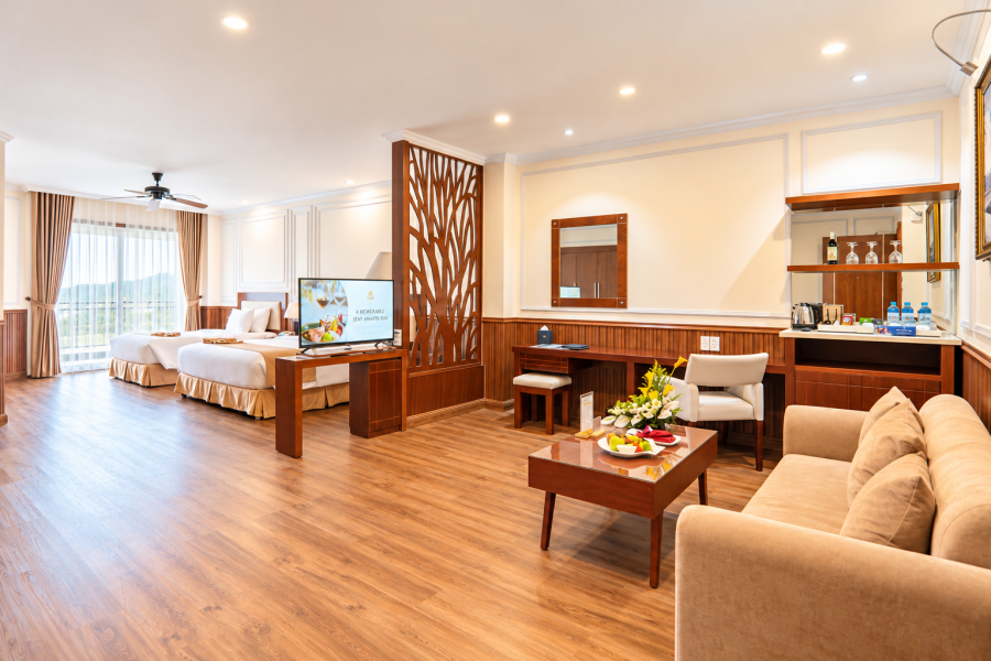 CITY JUNIOR SUITE TRIPLE