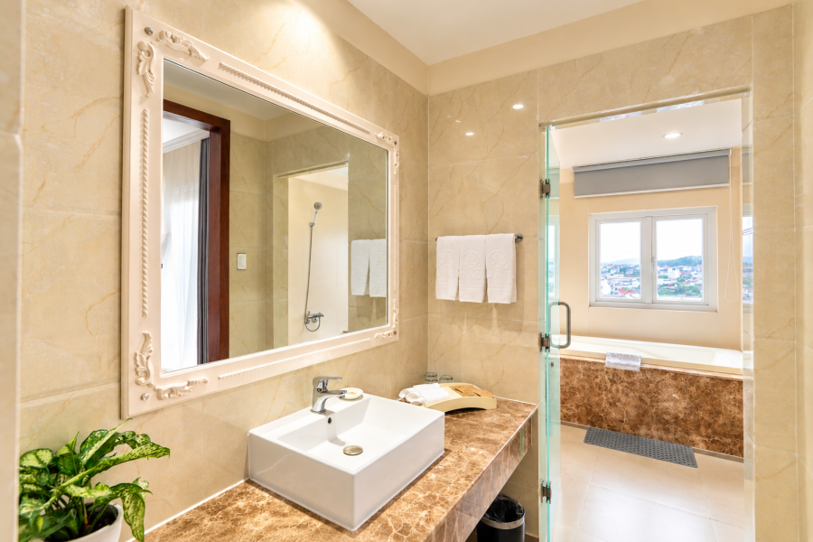 CITY JUNIOR SUITE TRIPLE