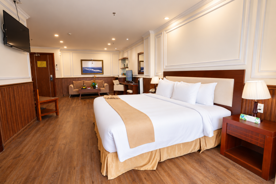 VALLEY JUNIOR SUITE