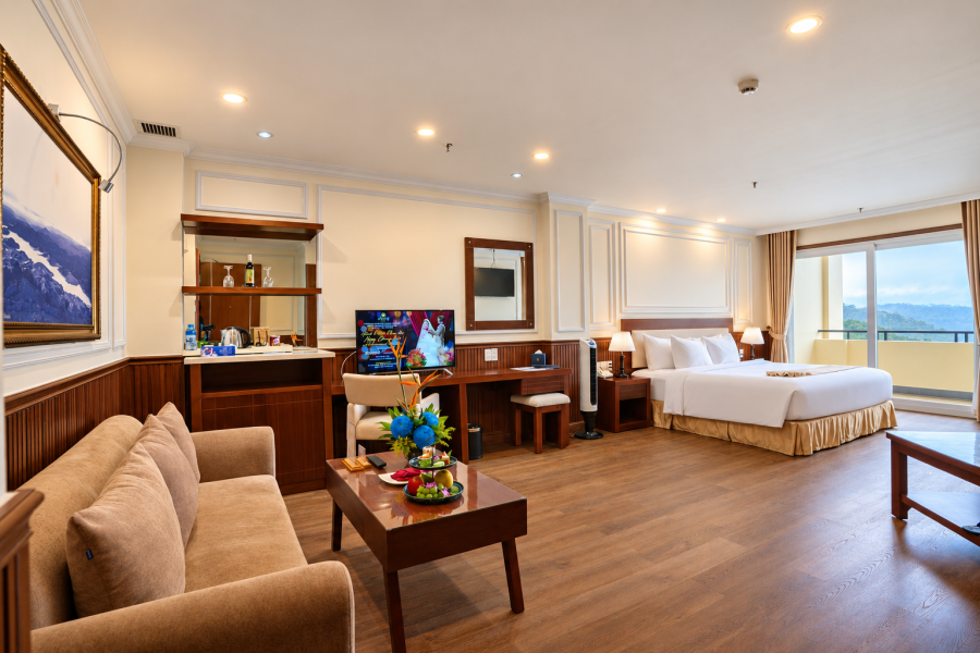 VALLEY JUNIOR SUITE